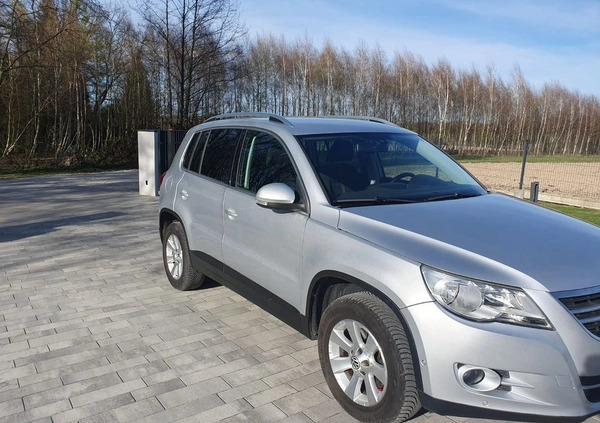 Volkswagen Tiguan cena 33900 przebieg: 246420, rok produkcji 2009 z Osiek małe 92